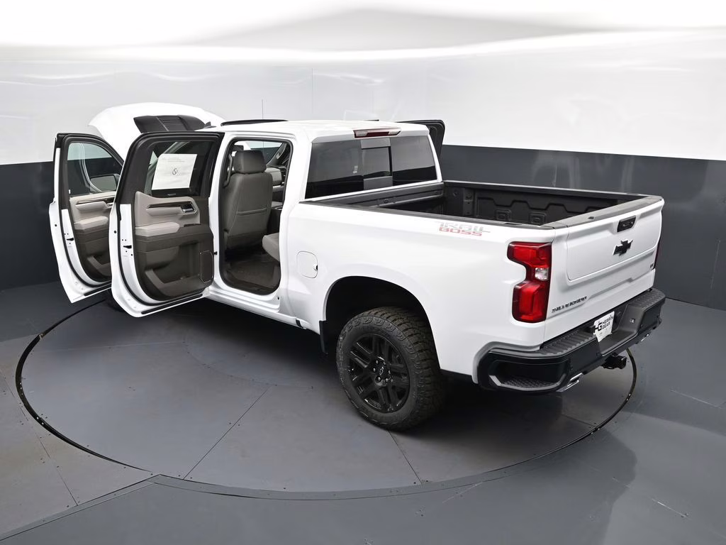 2026 Summit White Chevrolet Silverado 1500 LT Trail Boss 4X4 Truck