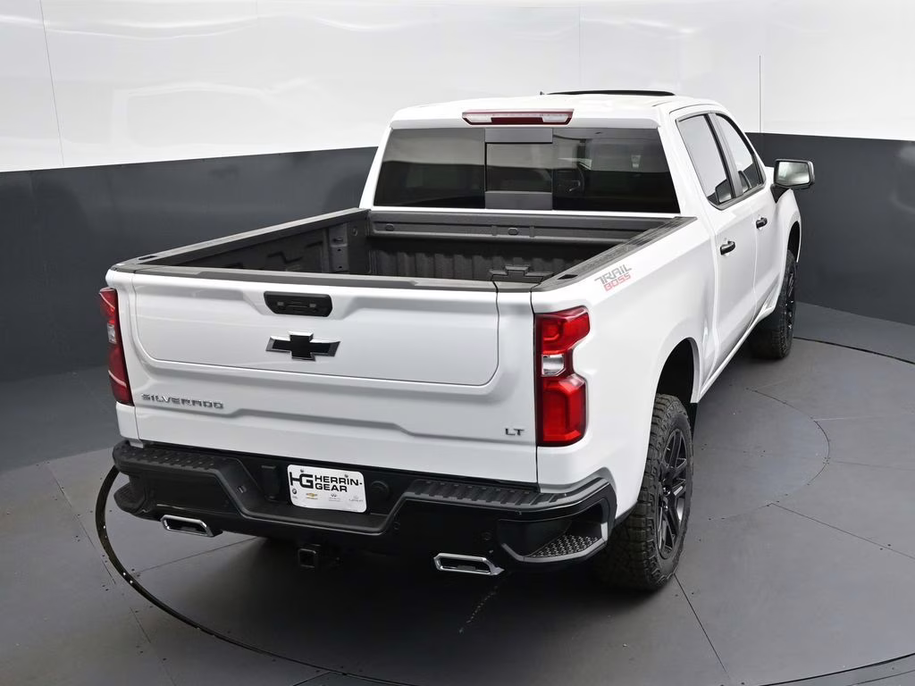 2026 Summit White Chevrolet Silverado 1500 LT Trail Boss 4X4 Truck