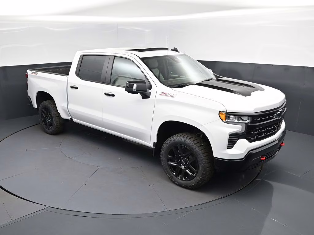 2026 Summit White Chevrolet Silverado 1500 LT Trail Boss 4X4 Truck