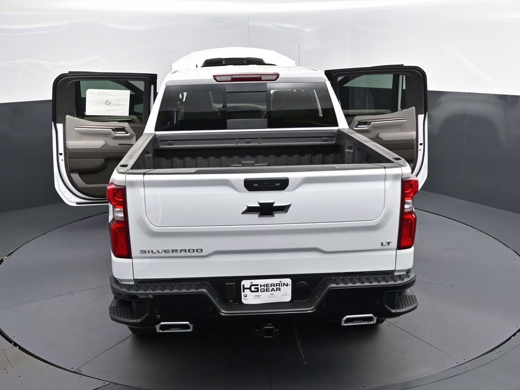 2026 Summit White Chevrolet Silverado 1500 LT Trail Boss 4X4 Truck