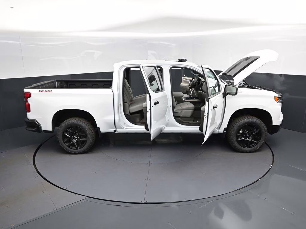 2026 Summit White Chevrolet Silverado 1500 LT Trail Boss 4X4 Truck