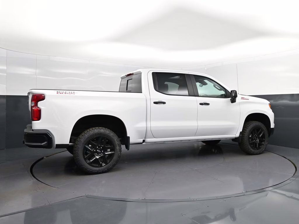 2026 Summit White Chevrolet Silverado 1500 LT Trail Boss 4X4 Truck
