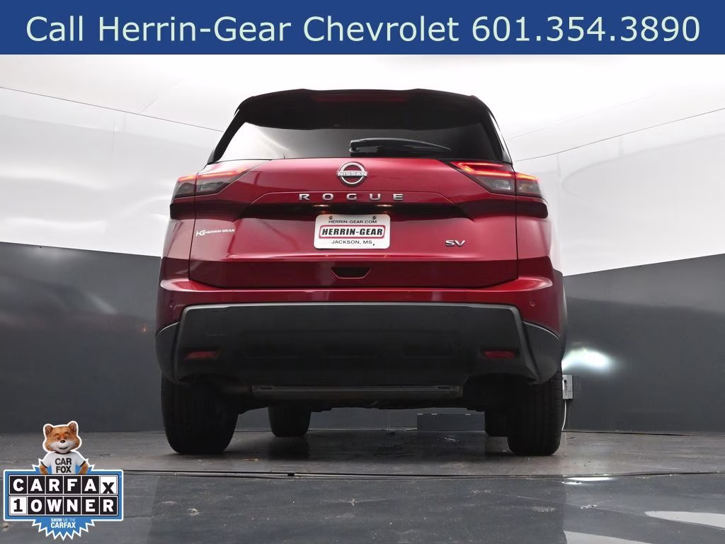 2024 Scarlet Nissan Rogue SV FWD SUV