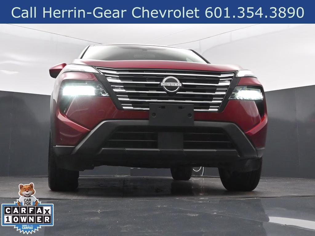 2024 Scarlet Nissan Rogue SV FWD SUV