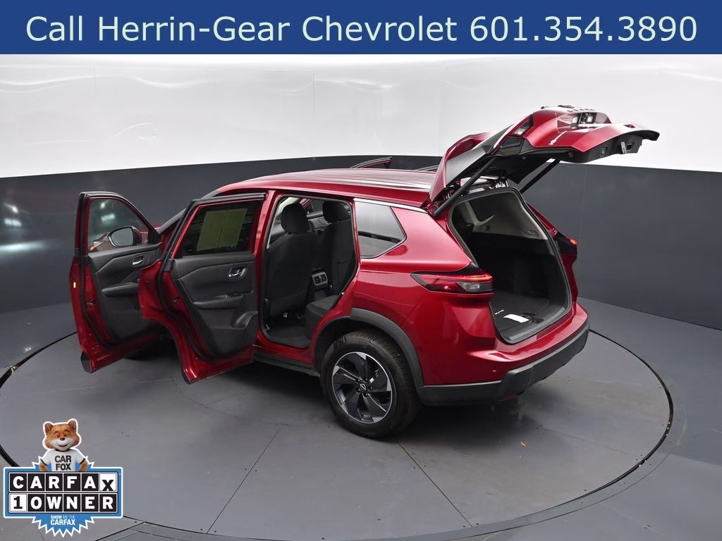 2024 Scarlet Nissan Rogue SV FWD SUV