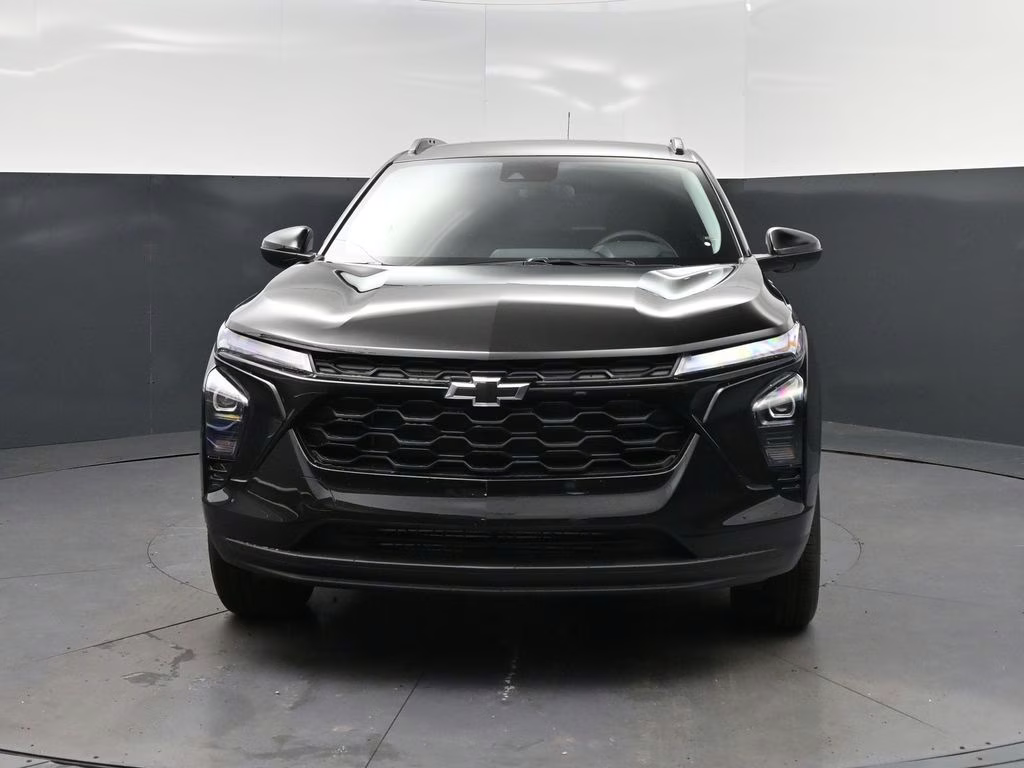 2026 Black Chevrolet Trax LT FWD SUV