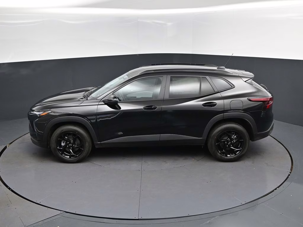2026 Black Chevrolet Trax LT FWD SUV