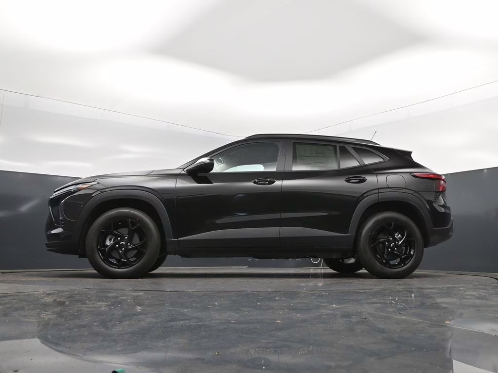 2026 Black Chevrolet Trax LT FWD SUV
