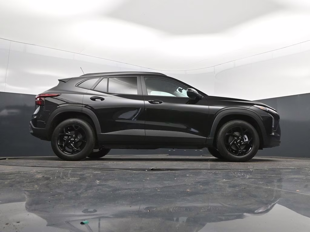 2026 Black Chevrolet Trax LT FWD SUV
