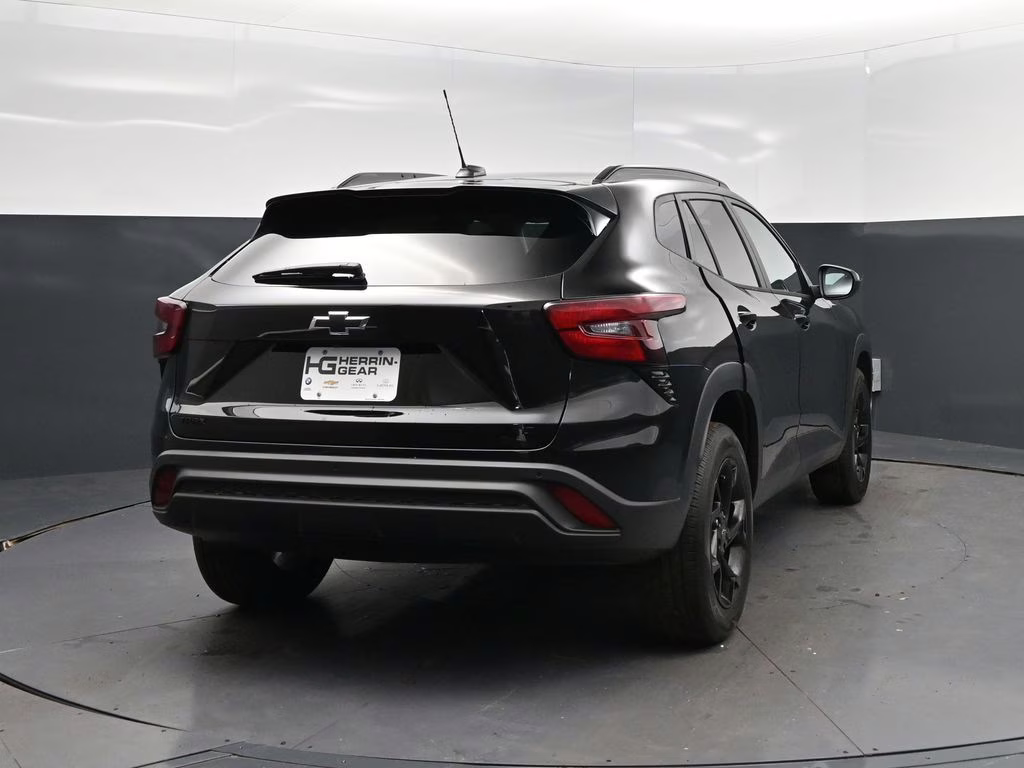 2026 Black Chevrolet Trax LT FWD SUV