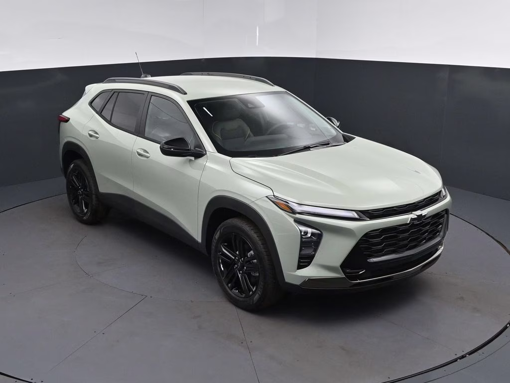 2026 Green Chevrolet Trax ACTIV FWD SUV