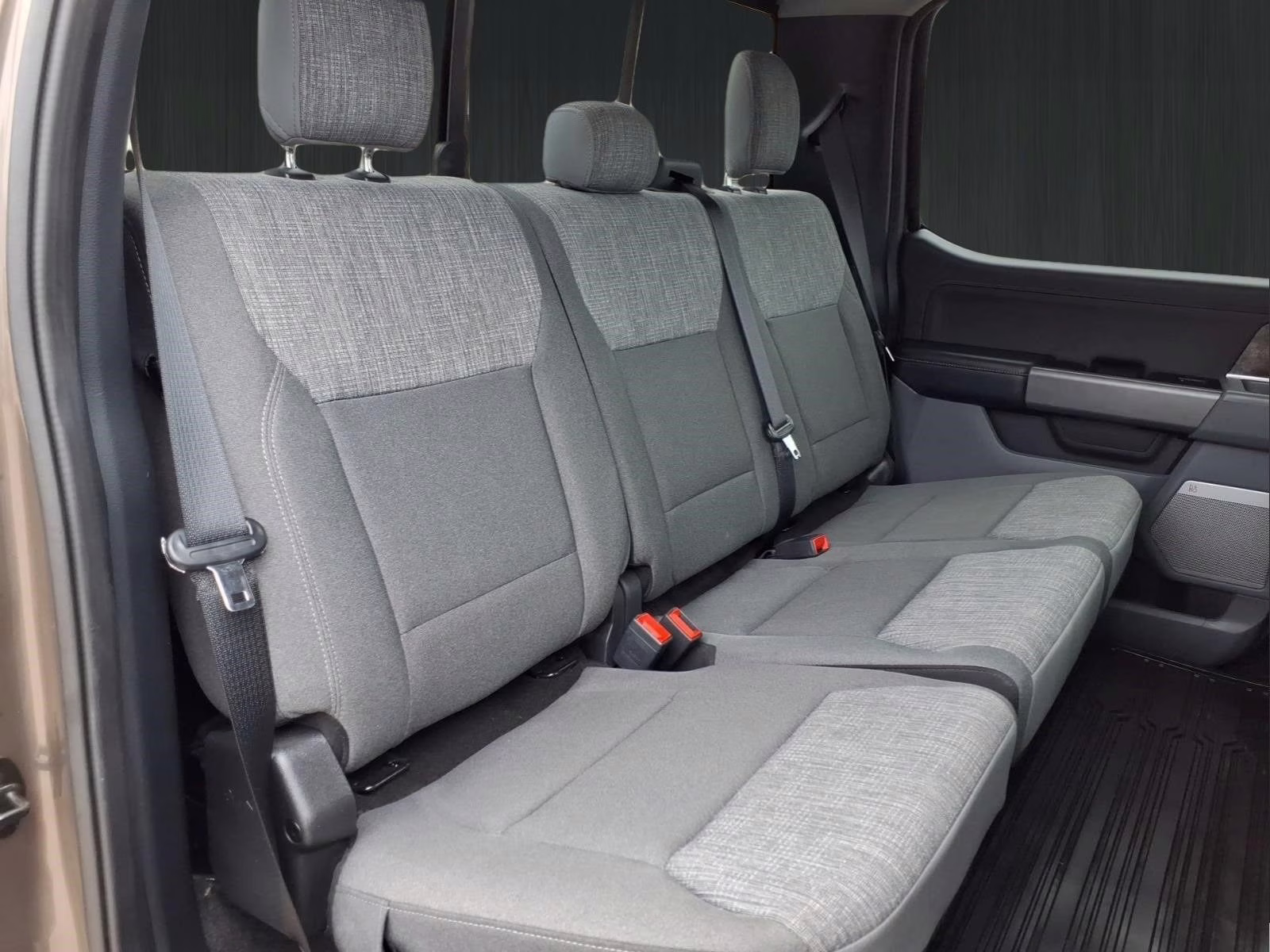 2022 Stone Gray Metallic Ford F-150 XLT 4X4 Truck