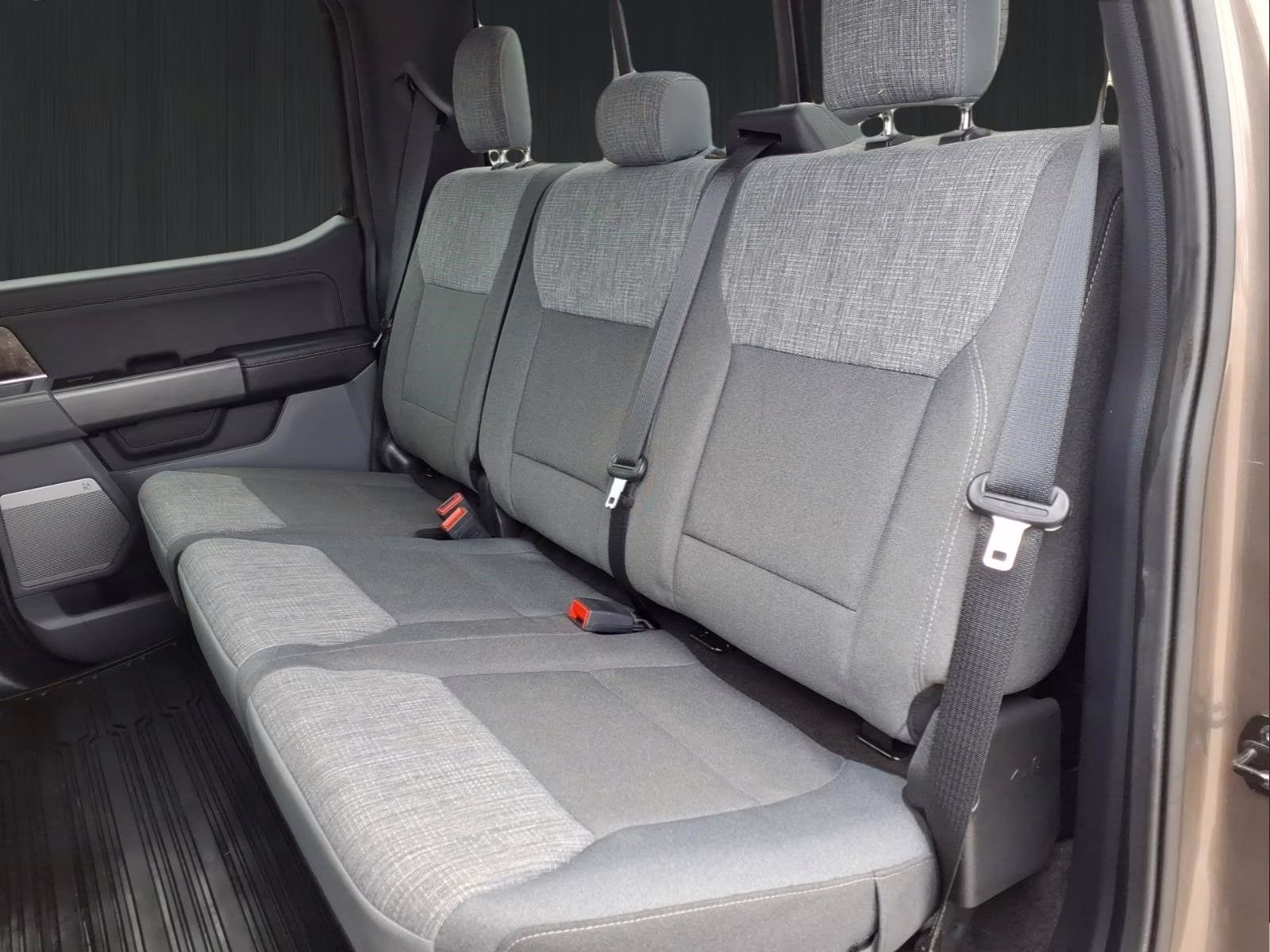 2022 Stone Gray Metallic Ford F-150 XLT 4X4 Truck