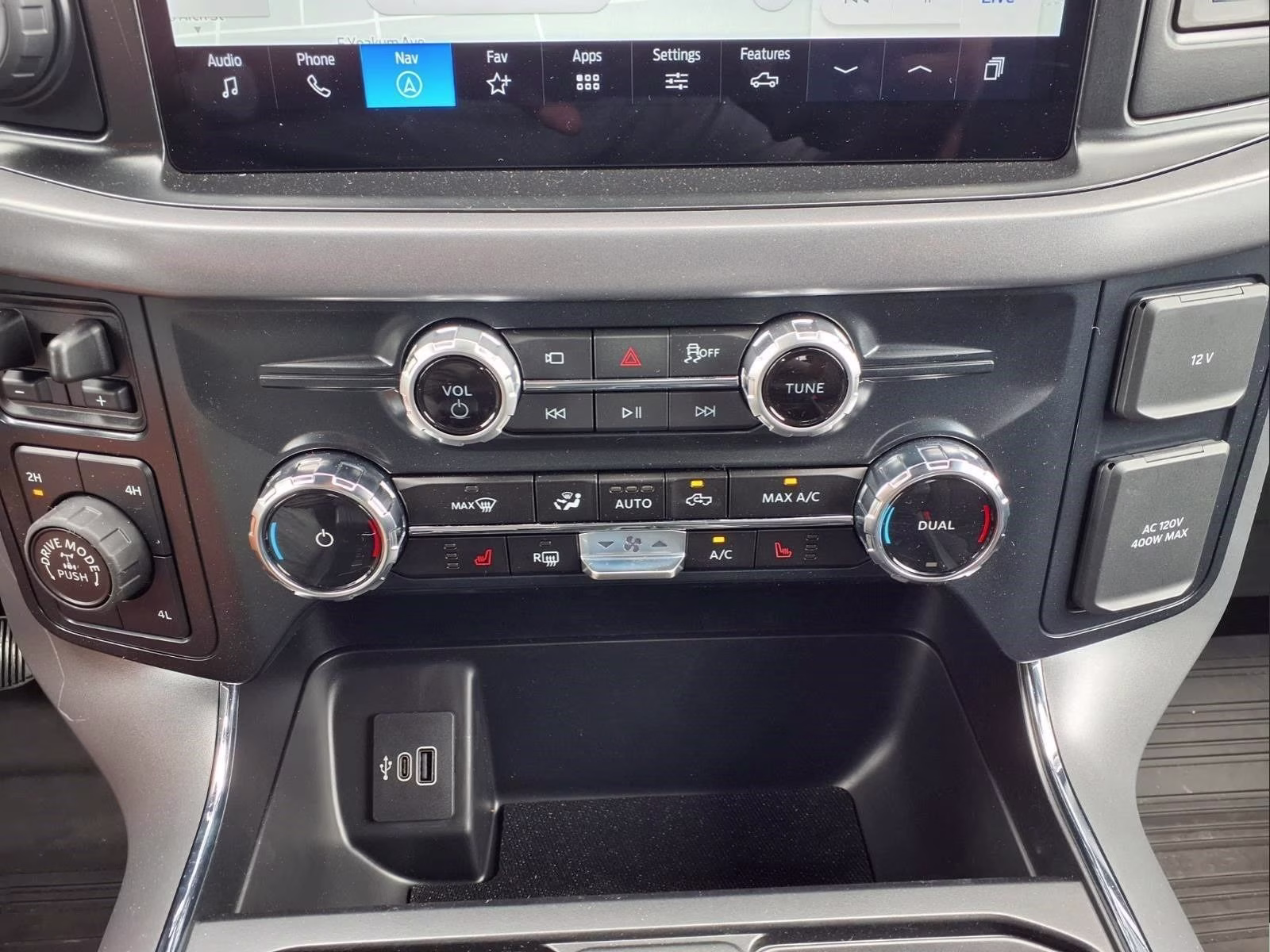 2026 Avalanche Ford F-150 XLT 4X4 Truck
