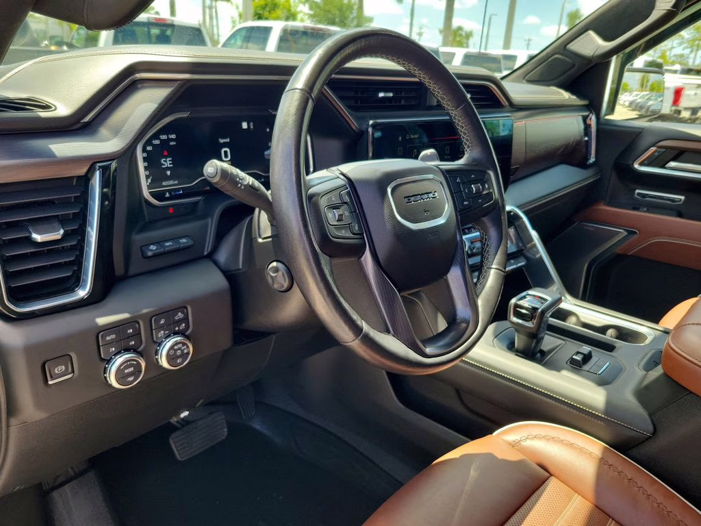 2023 White Frost Tricoat GMC Sierra 1500 Denali Ultimate 4X4 Truck