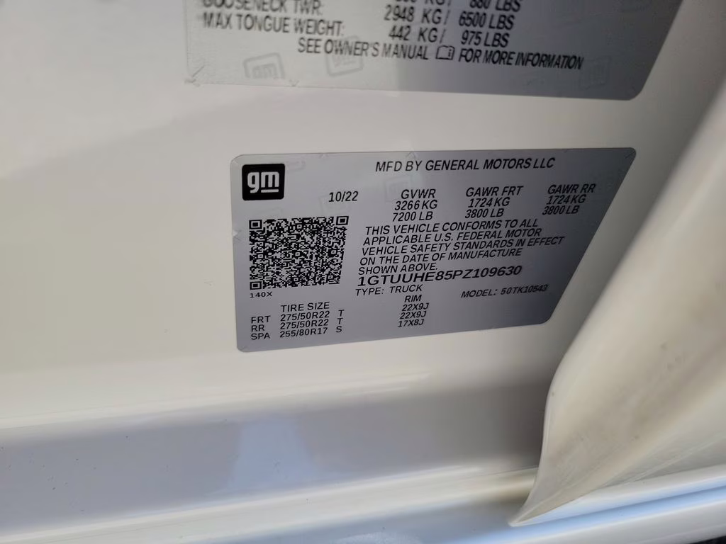2023 White Frost Tricoat GMC Sierra 1500 Denali Ultimate 4X4 Truck