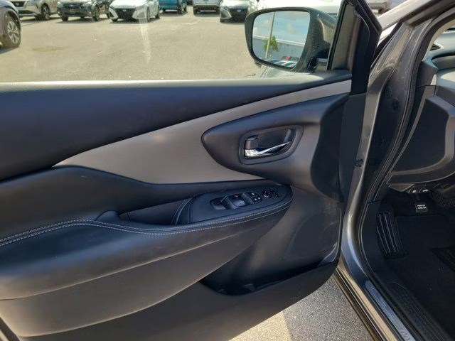2019 Gun Metallic Nissan Murano S FWD SUV