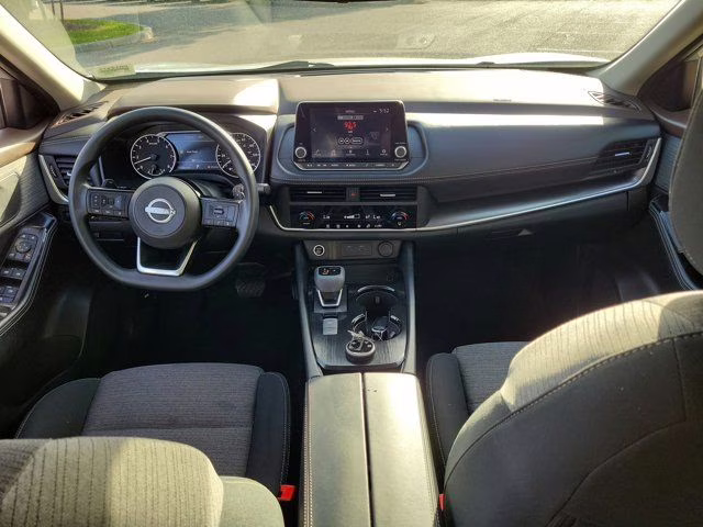 2023 Brilliant Silver Metallic Nissan Rogue SV AWD SUV