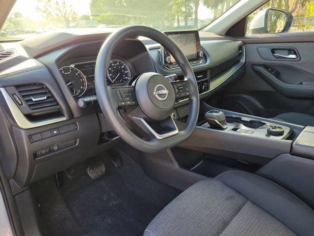 2023 Brilliant Silver Metallic Nissan Rogue SV AWD SUV