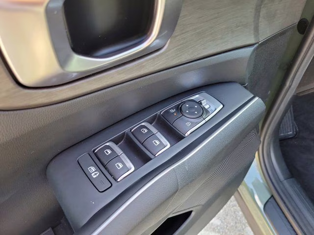 2024 Jungle Green Kia Sorento X-Line EX AWD SUV