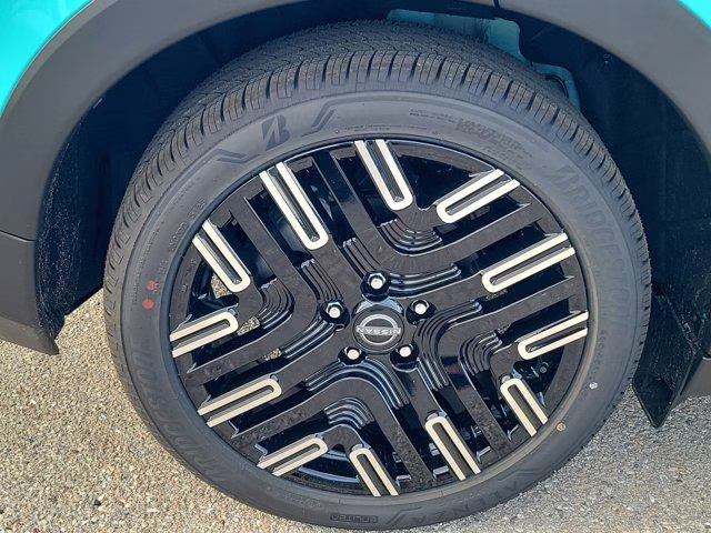 2026 Seabreeze Blue Pearl/Black Nissan LEAF PLATINUM+ FWD SUV