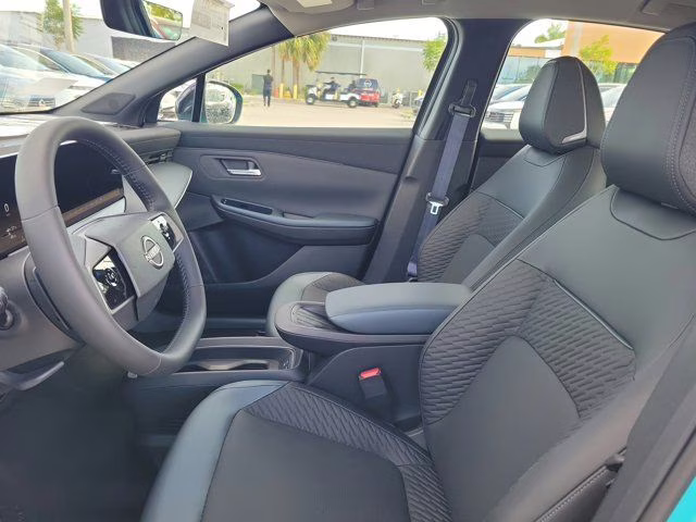 2026 Seabreeze Blue Pearl/Black Nissan LEAF PLATINUM+ FWD SUV
