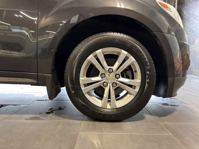2015 Tungsten Metallic Chevrolet Equinox LT AWD SUV