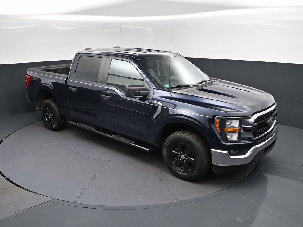 2023 Blue Metallic Ford F-150 XLT 4X4 Truck