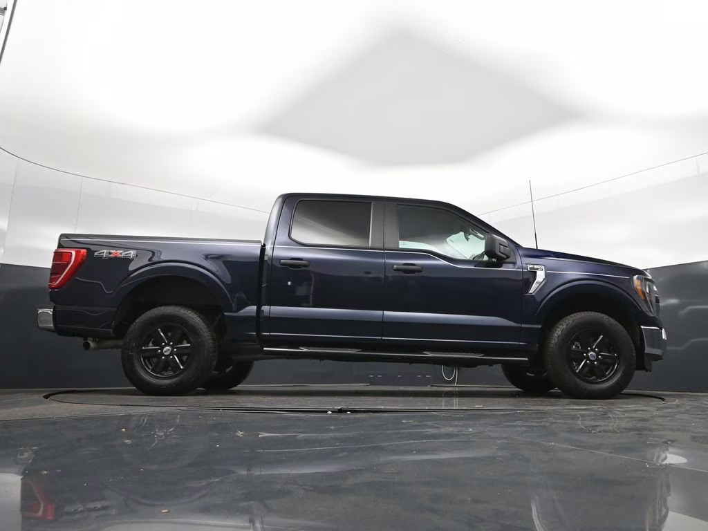 2023 Blue Metallic Ford F-150 XLT 4X4 Truck