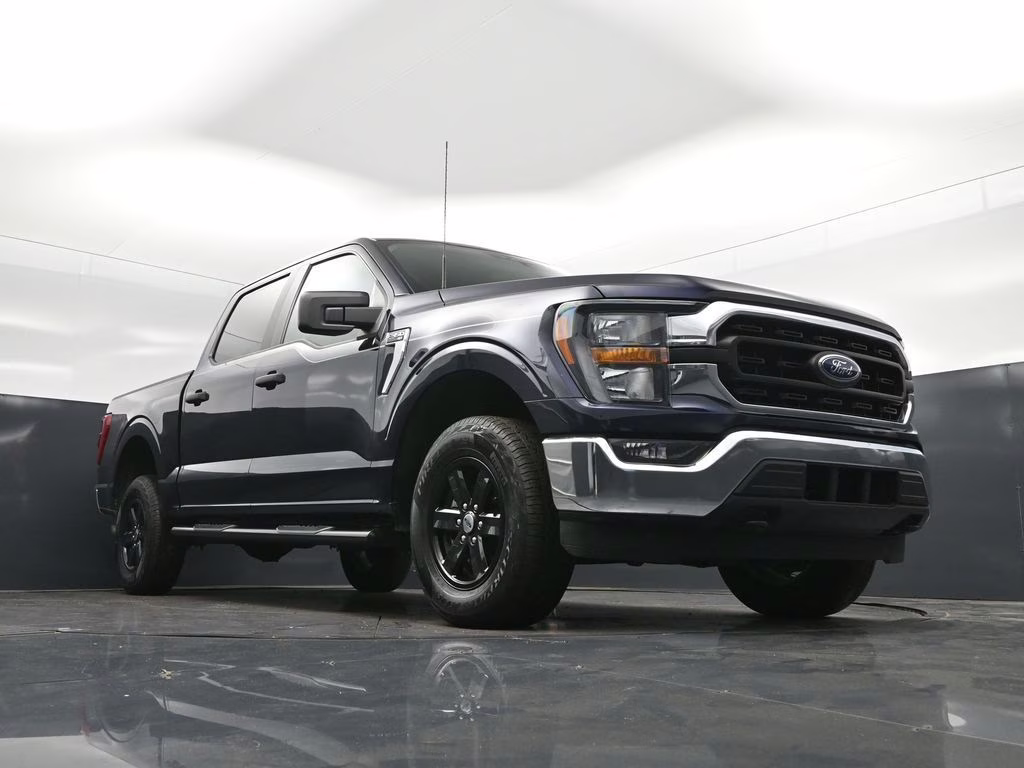 2023 Blue Metallic Ford F-150 XLT 4X4 Truck