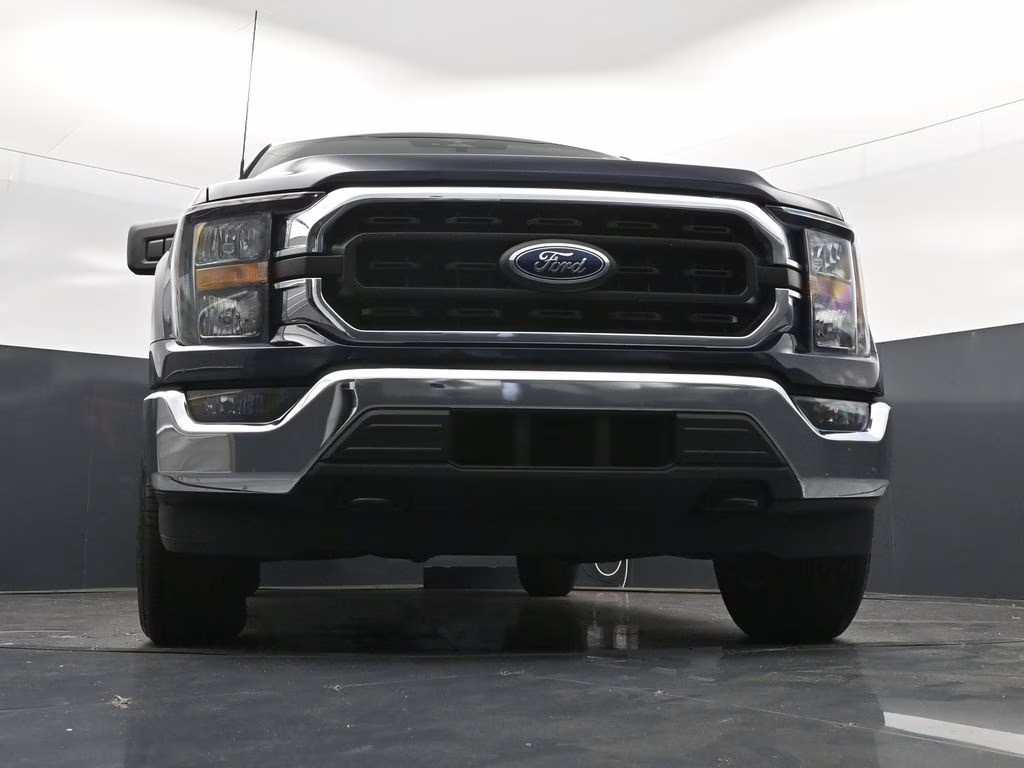 2023 Blue Metallic Ford F-150 XLT 4X4 Truck