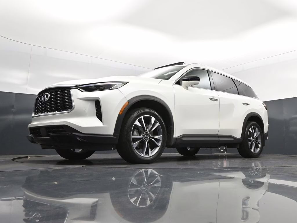 2023 Majestic INFINITI QX60 LUXE FWD SUV