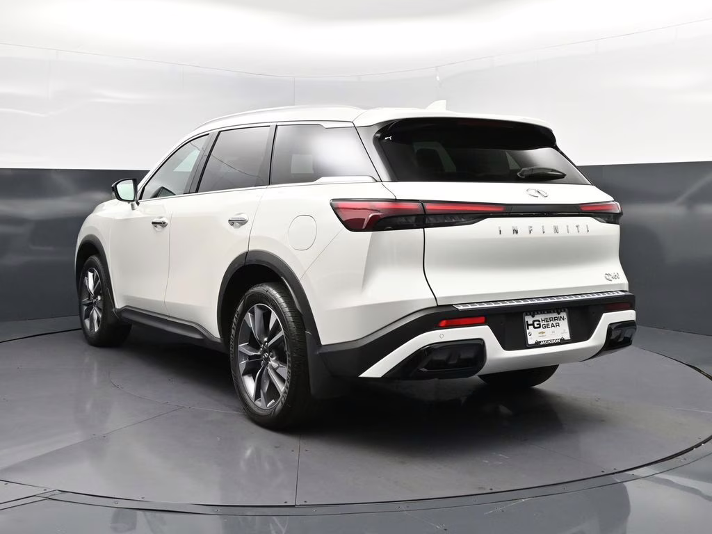 2023 Majestic INFINITI QX60 LUXE FWD SUV