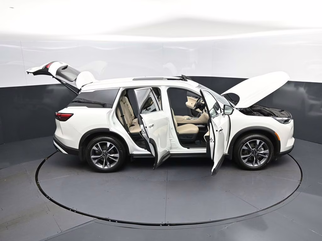 2023 Majestic INFINITI QX60 LUXE FWD SUV