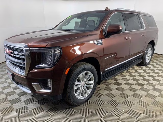 2023 Redwood Metallic GMC Yukon XL SLT 4X4 SUV