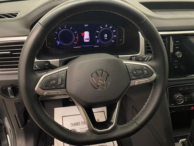 2022 Platinum Gray Metallic Volkswagen Atlas SEL AWD SUV