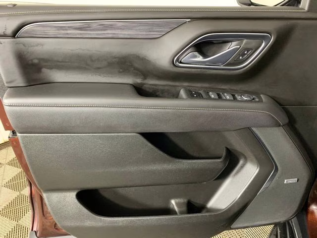 2023 Redwood Metallic GMC Yukon XL SLT 4X4 SUV