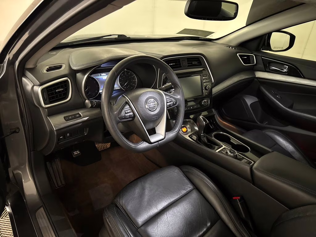 2017 Gun Metallic Nissan Maxima 3.5 S FWD Sedan