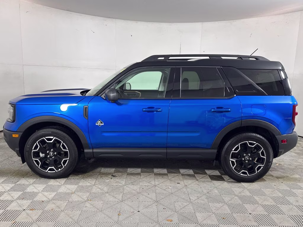 2025 Blue Metallic Ford Bronco Sport Outer Banks 4X4 SUV