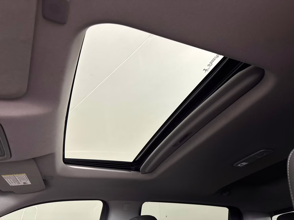 2019 White Frost Tricoat GMC Sierra 1500 SLT 4X4 Truck