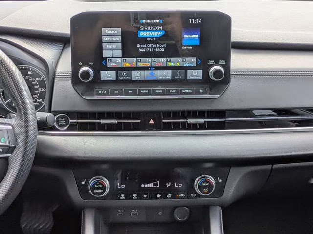 2024 Cosmic Blue Metallic Mitsubishi Outlander SE AWD SUV