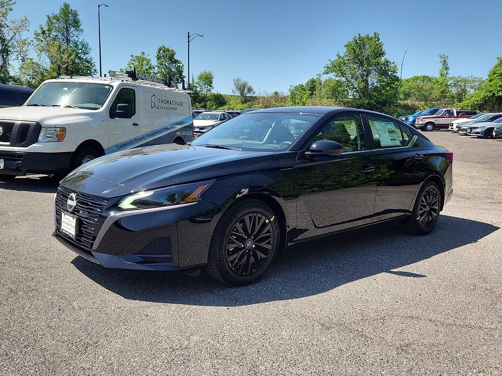 2026 Super Black Clearcoat Nissan Altima 2.5 SV FWD Sedan