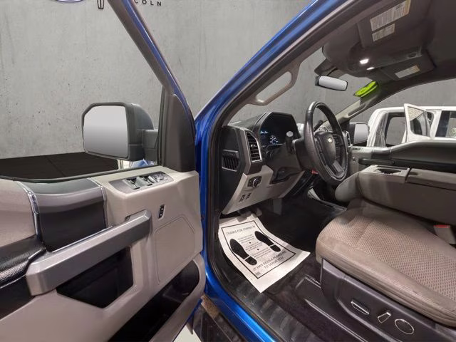 2016 Blue Flame Metallic Ford F-150 XLT 4X4 Truck