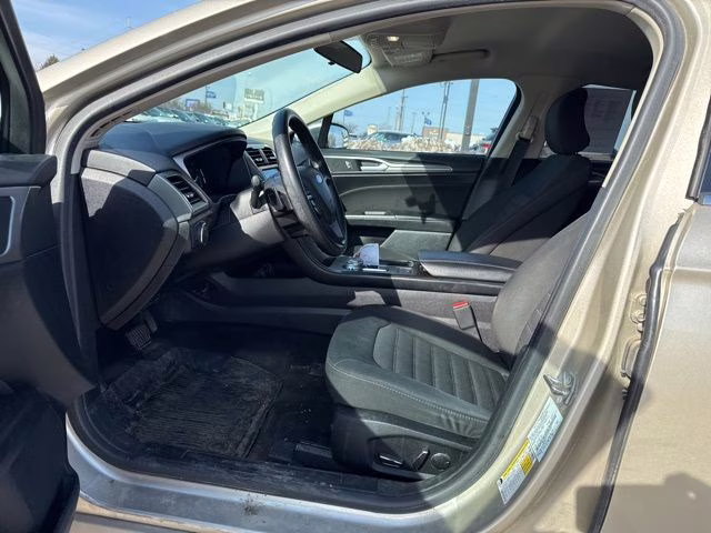 Used 2018 Ford Fusion SE with VIN 3FA6P0HD2JR218364 for sale in Bismarck, ND