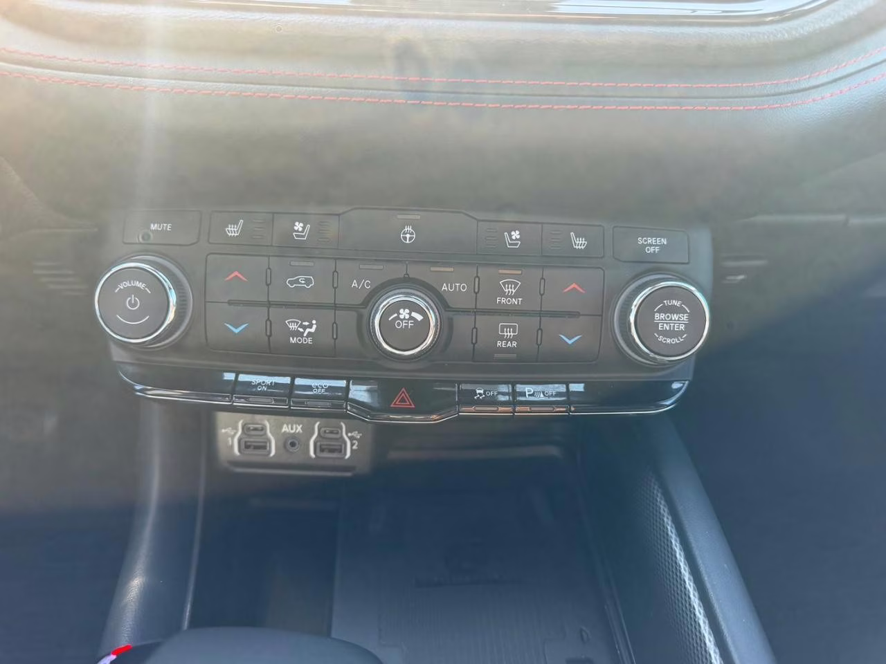 2023 White Knuckle Clearcoat Dodge Durango R/T Plus AWD SUV