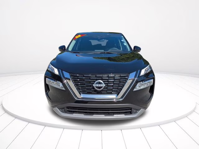 2022 Super Black Nissan Rogue SV FWD SUV