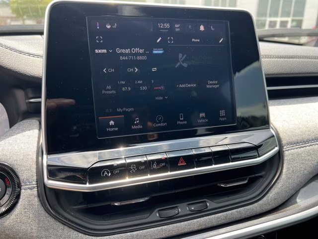 2025 Diamond Black Crystal Pearlcoat Jeep Compass Latitude 4X4 SUV