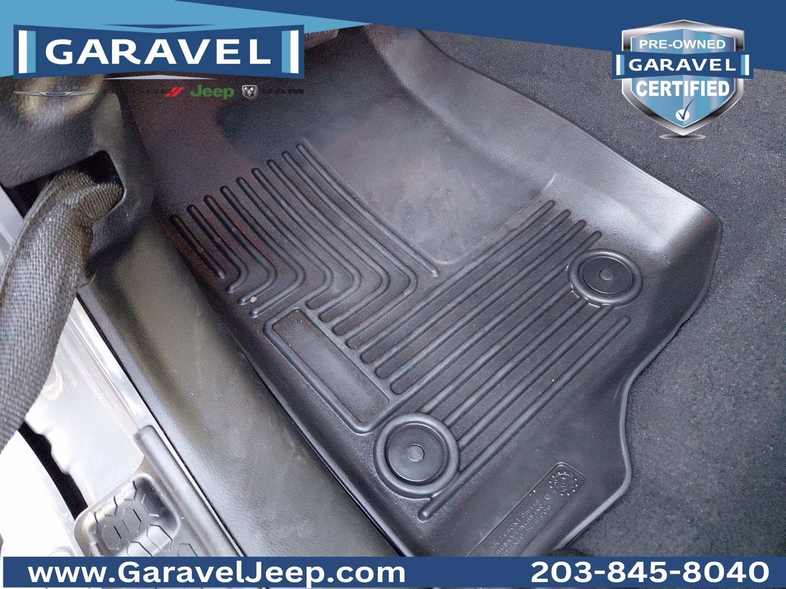 2021 Sting-Gray Clearcoat Jeep Gladiator Sport 4X4 Truck