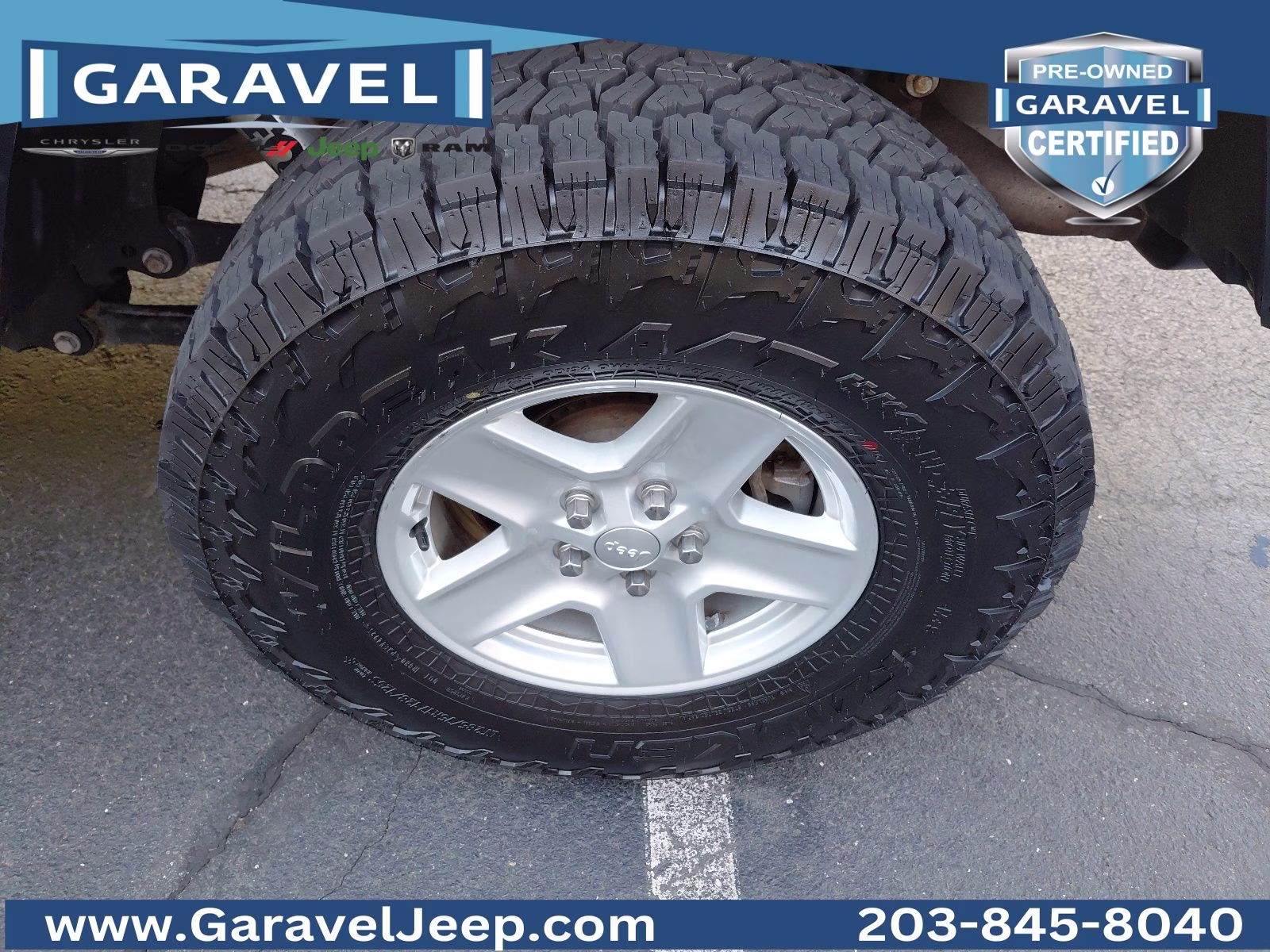 2021 Sting-Gray Clearcoat Jeep Gladiator Sport 4X4 Truck