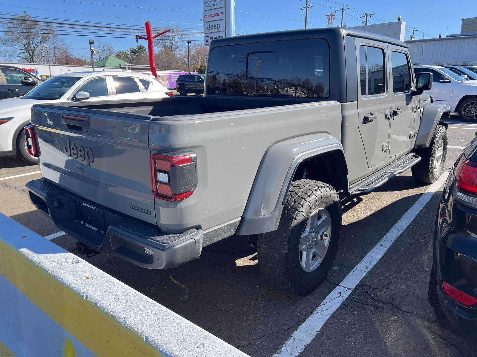 2021 Sting-Gray Clearcoat Jeep Gladiator Sport 4X4 Truck